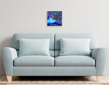 Cargar imagen en el visor de la galería, Spiderman Miles saltando a ciudad